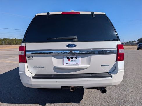 Used 2017 Ford Expedition EL Limited w/ Equipment Group 301A image 4