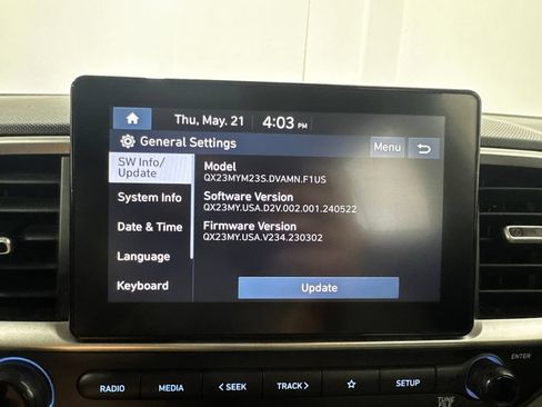 Used 2025 Hyundai Venue SEL FWD image 34