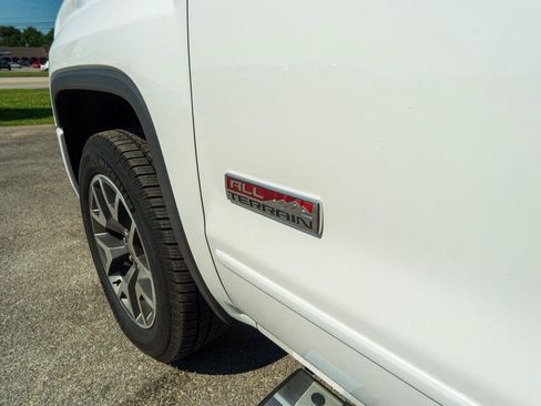 Used 2017 GMC Sierra 1500 SLT w/ All Terrain Package AWD/4WD image 8