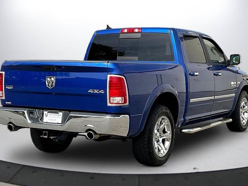 Used 2017 RAM 1500 Laramie AWD/4WD image 9