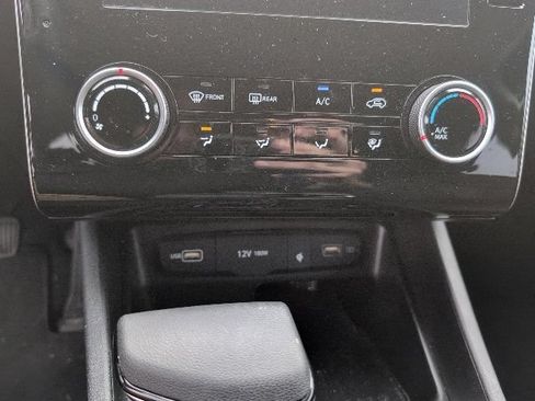 Used 2023 Hyundai Tucson SEL FWD image 21