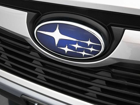 Used 2021 Subaru Forester Premium AWD/4WD image 40