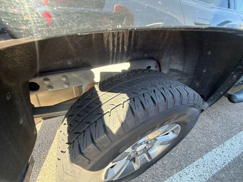 Used 2017 Chevrolet Colorado Z71 AWD/4WD image 45