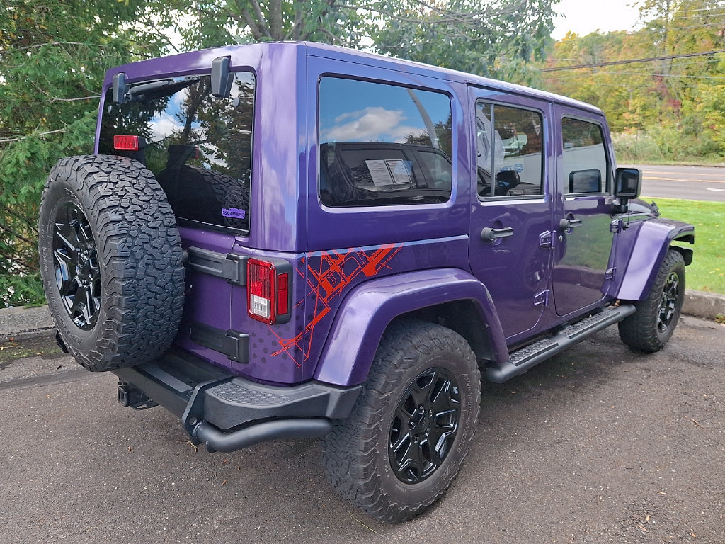 Used 2016 Jeep Wrangler Unlimited Sahara AWD/4WD image 5