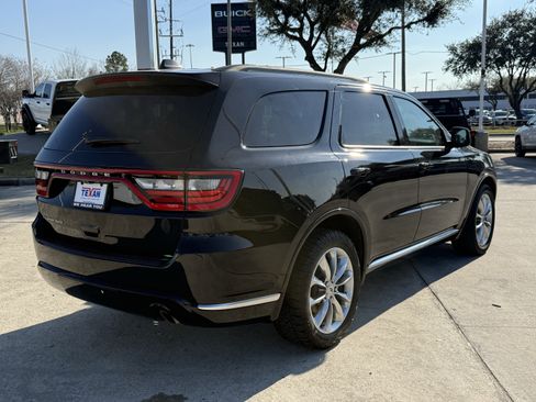Used 2022 Dodge Durango SXT w/ Anodized Platinum Package image 5
