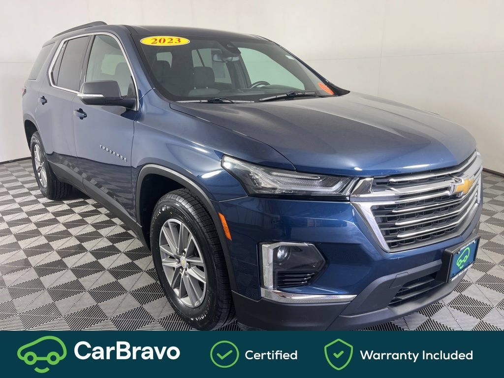 Used 2023 Chevrolet Traverse LT AWD/4WD image 3