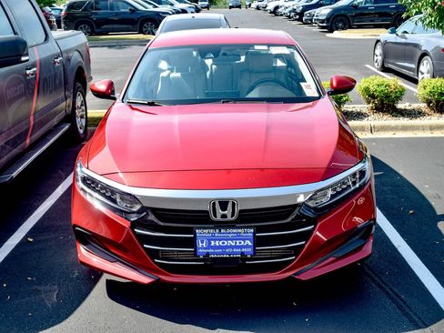 Used 2022 Honda Accord LX image 14