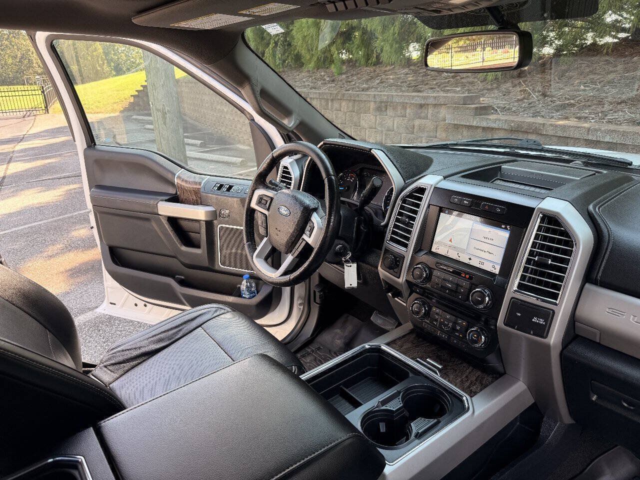 Used 2017 Ford F250 Lariat w/ Chrome Package AWD/4WD image 26