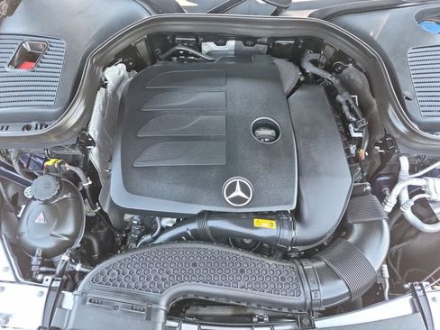 Used 2022 Mercedes-Benz GLC 300 4MATIC image 18