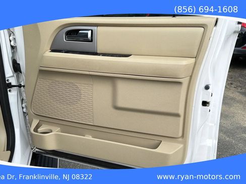 Used 2017 Ford Expedition Limited w/ Equipment Group 301A AWD/4WD image 21