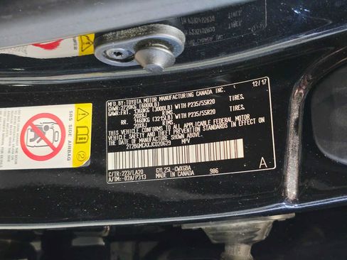 Used 2018 Lexus RX 450h AWD w/ Luxury Package image 29