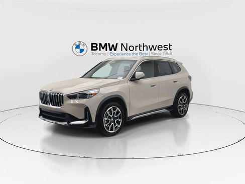 New 2026 BMW X1 xDrive28i w/ Technology Package AWD/4WD image 9