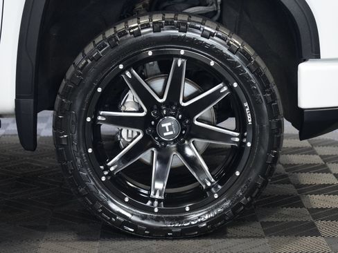 Used 2022 GMC Sierra 1500 AT4 w/ AT4 Premium Package AWD/4WD image 54