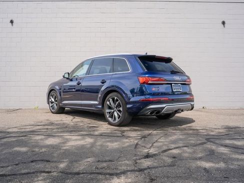 Used 2020 Audi SQ7 Premium Plus w/ S Executive Package AWD/4WD image 3