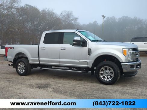 Used 2017 Ford F350 Lariat w/ Chrome Package image 1