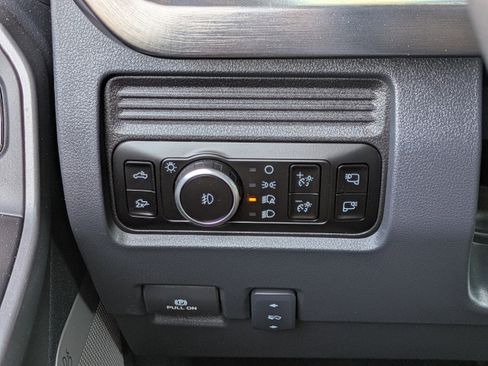 Used 2026 Ford F350 Lariat w/ Lariat Ultimate Package AWD/4WD image 21