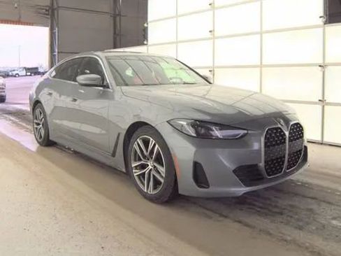 Used 2025 BMW 430i xDrive w/ Premium Package image 3