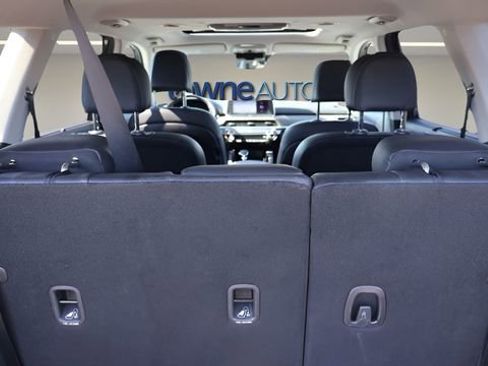 Used 2022 Kia Telluride EX w/ EX Premium Package image 16