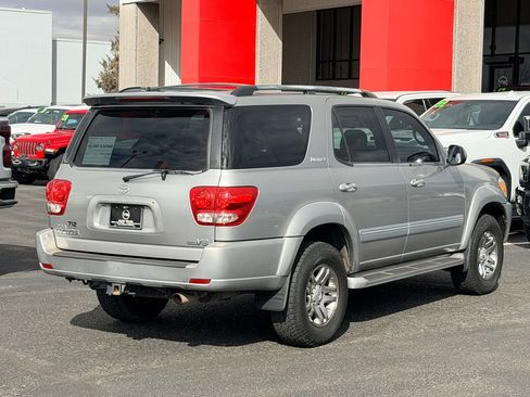 Used 2005 Toyota Sequoia Limited image 34