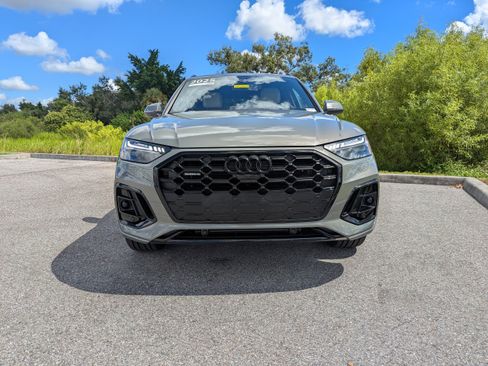 Certified 2025 Audi Q5 Prestige w/ Prestige Package image 2