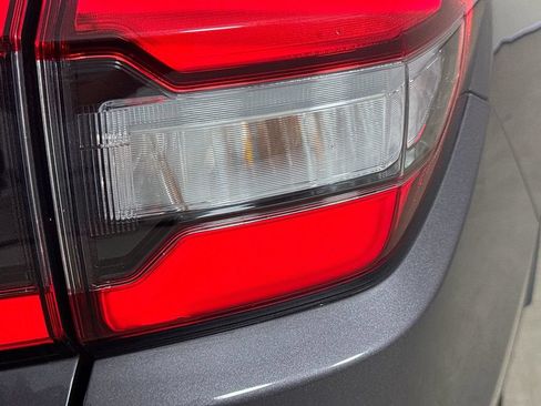 Used 2023 Honda Pilot Touring image 34