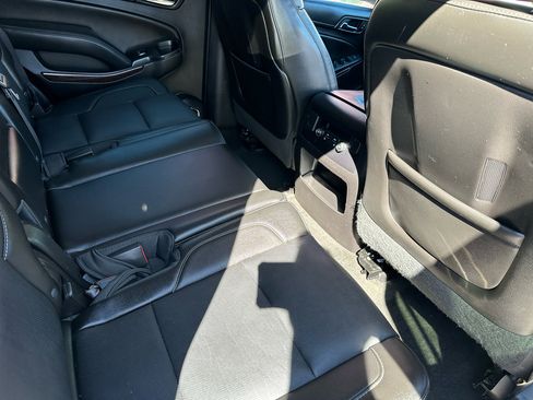 Used 2015 GMC Yukon SLT image 16