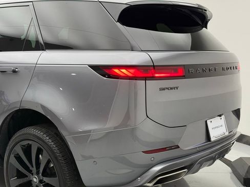 Used 2024 Land Rover Range Rover Sport Dynamic SE image 50