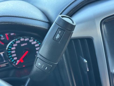 Used 2019 GMC Sierra 1500 SLE w/ SLE Value Package image 12