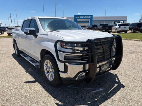 Used 2020 Chevrolet Silverado 1500 LTZ w/ LTZ Premium Package AWD/4WD image 2