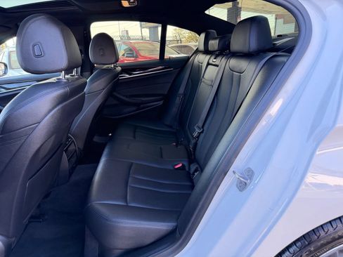 Used 2018 BMW 530i w/ Premium Package RWD image 33