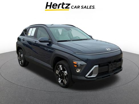Used 2025 Hyundai Kona SEL AWD/4WD image 1