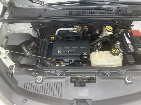 Used 2017 Buick Encore Essence FWD image 17