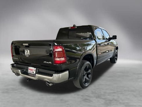 Used 2022 RAM 1500 Laramie AWD/4WD image 3