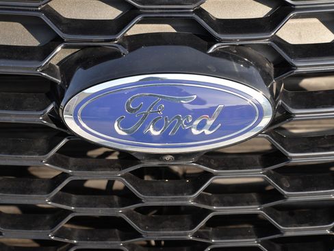 Used 2025 Ford Explorer ST w/ Sun And Sound Package image 11