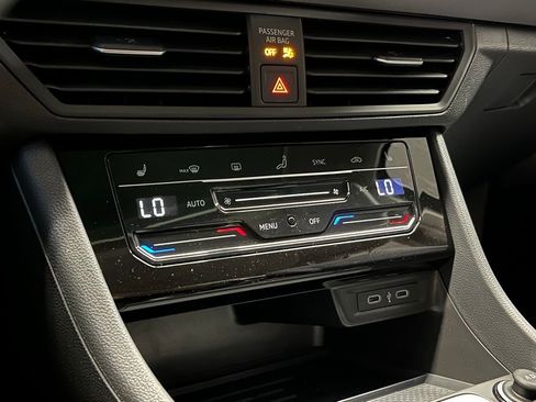 New 2026 Volkswagen Jetta SE image 11