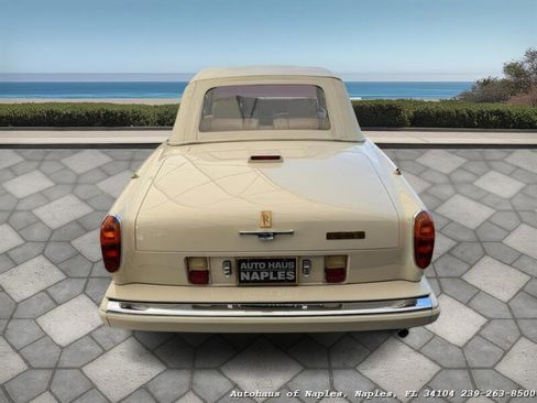 Used 1990 Rolls-Royce Corniche III RWD image 30