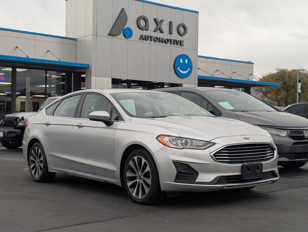 Used 2019 Ford Fusion SE AWD/4WD image 1