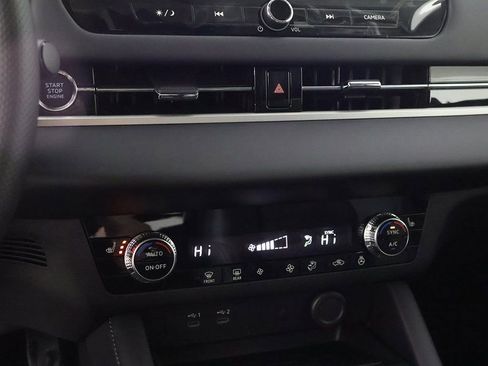 New 2026 Mitsubishi Outlander SE image 43