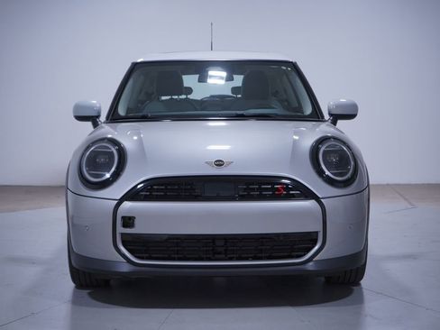 Used 2025 MINI Cooper S image 4