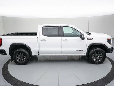 Used 2024 GMC Sierra 1500 AT4X AWD/4WD image 4