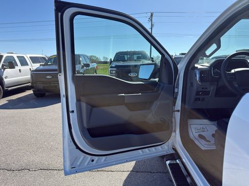 New 2026 Ford F150 Lariat w/ Equipment Group 501A Mid image 25