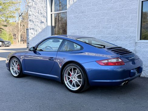 Used 2005 Porsche 911 Carrera S image 9