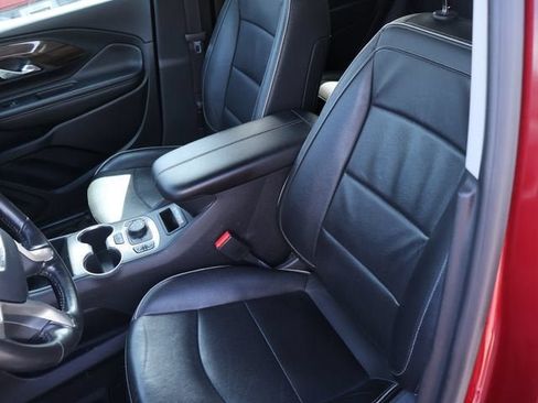 Used 2020 GMC Terrain Denali w/ Denali Premium Package AWD/4WD image 23
