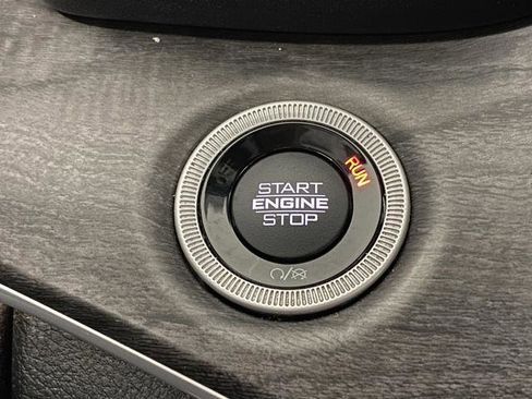 Certified 2021 Jeep Grand Cherokee L Limited w/ Trailer Tow Group (B) image 47