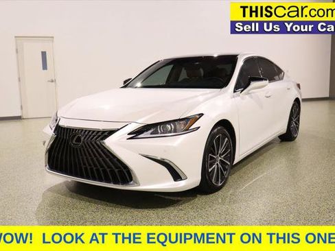 Used 2025 Lexus ES 350 w/ Premium Package FWD image 4