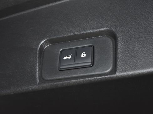 New 2026 Nissan Rogue SV w/ Cold Weather Package FWD image 26