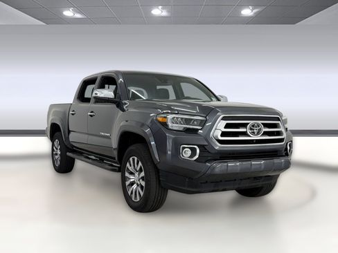 Used 2021 Toyota Tacoma Limited RWD image 7