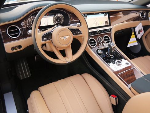 New 2026 Bentley Continental GTC image 2