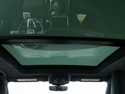 New 2026 Audi RS Q8 performance image 18