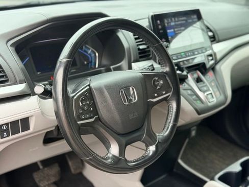 Used 2023 Honda Odyssey EX-L image 8